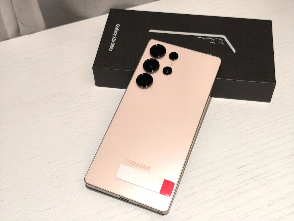 Samsung Galaxy S25Ultra 本体 1TB ピンクゴールド Samsung Galaxy S25Ultra 本体 1TB ピンクゴールド サムスンから